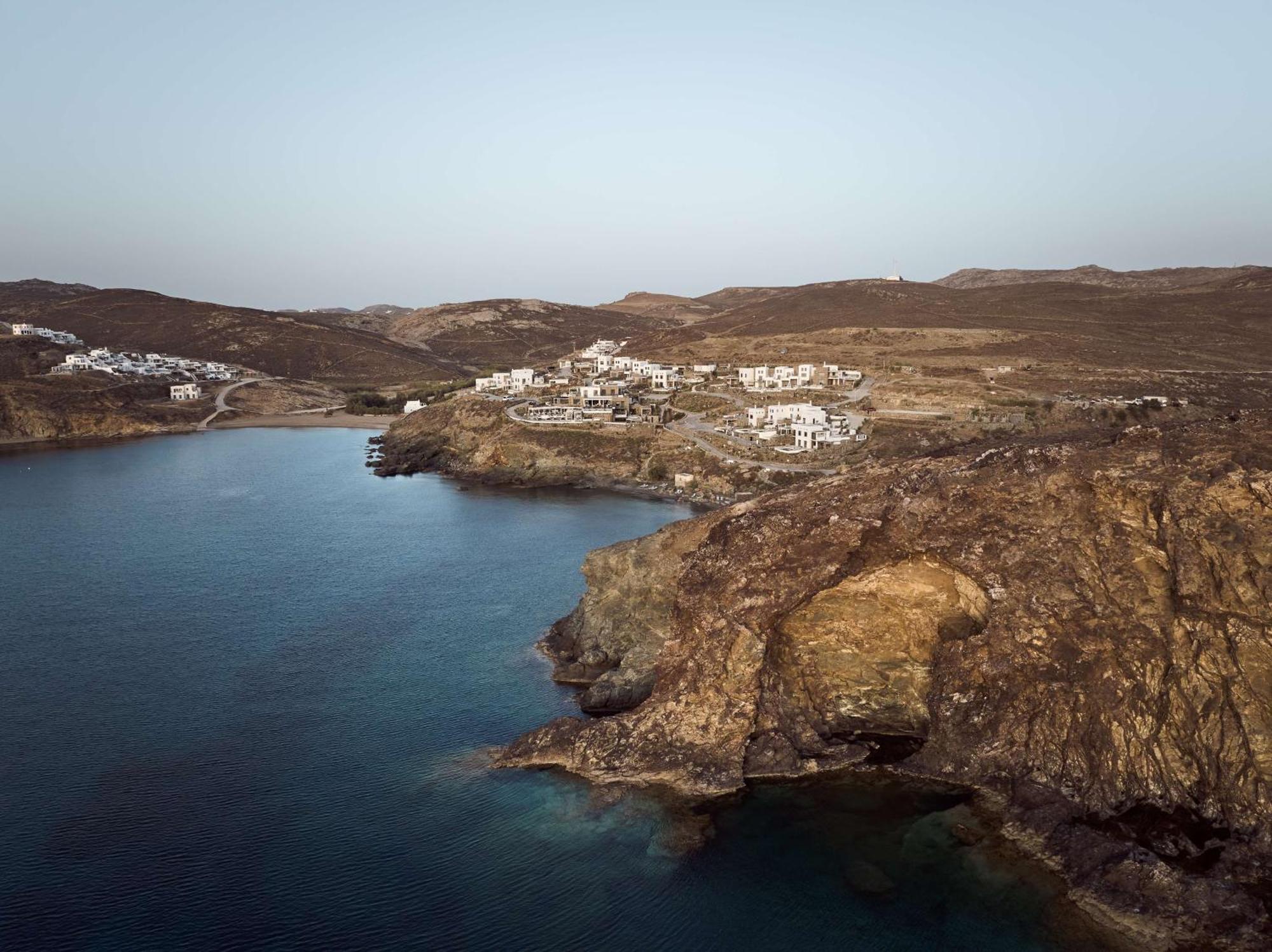 Hotel Semeli Coast Mykonos Curio Collection By Hilton Merchia Beach Exterior foto
